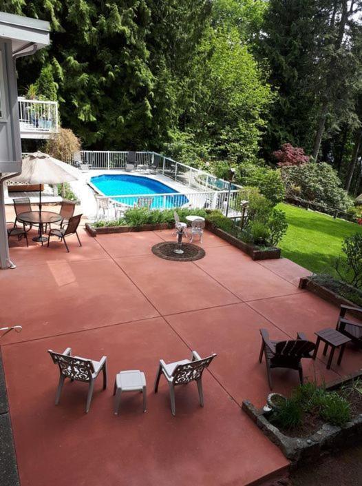 Caprice Roberts Creek Exterior foto