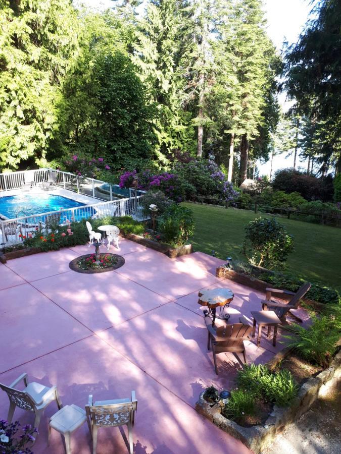 Caprice Roberts Creek Exterior foto